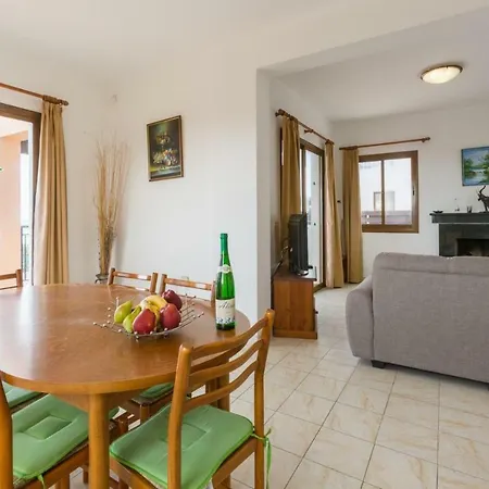Angelina Villa Paphos